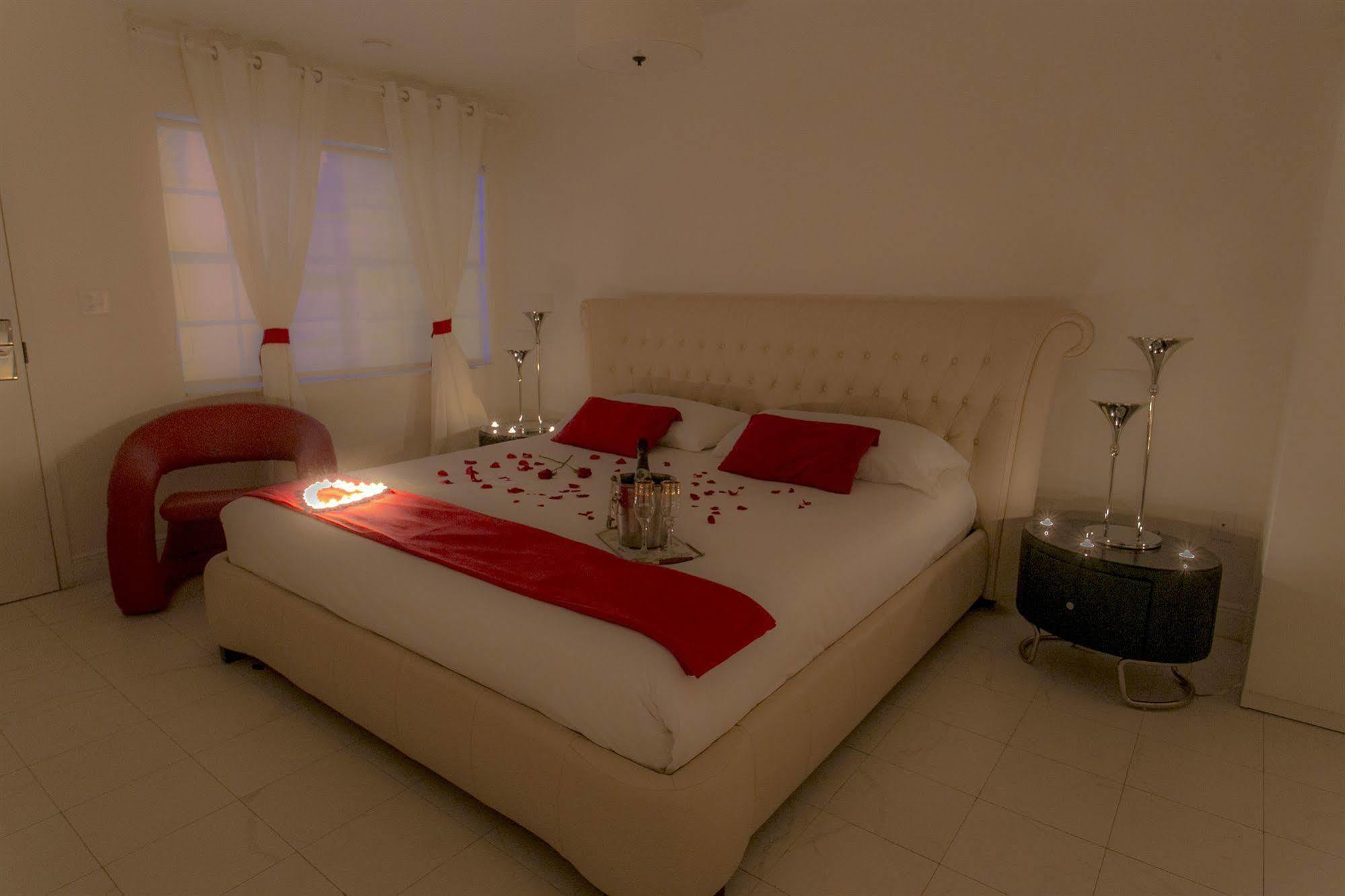 Oyo Hotel Coral Gables - Miami Airport المظهر الخارجي الصورة